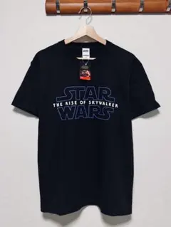 スターウォーズ 未使用 スカイウォーカーの夜明け Tシャツ 半袖のサムネイル