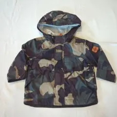 ベビーギャップ　迷彩柄フード付きアウター