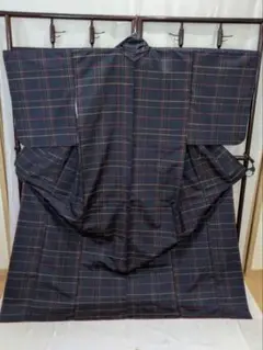 着物　本場縞大島紬　160cm アンサンブル　袷　しつけ有り　内側シミ有り　正絹