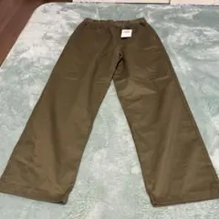 ロデオクラウンズ　カーキパンツ　フリーサイズ