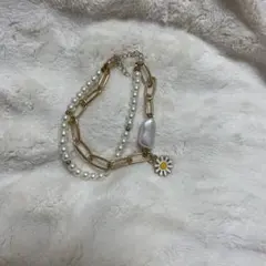 パールとゴールドのデイジーブレスレット