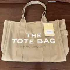 新品　ハワイ　正規店購入　マークジェイコブス　トートバッグ　布のサムネイル