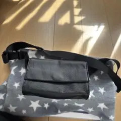 earPAPILLONNERワイドテープショルダーミニバッグ