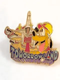 トゥモローランド ピンバッジ 2種セット - メルカリ
