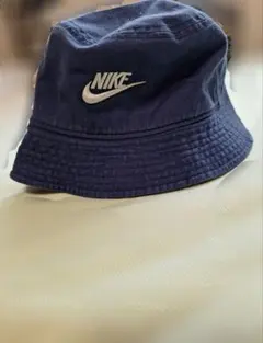 Nike ネイビー バケットハット