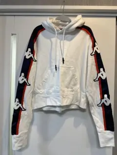 kappa ホワイト クロップドパーカー ロゴ刺繍