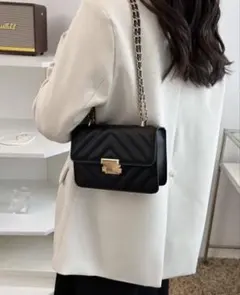 shein チェーン　スクエアバッグ　ブラックのサムネイル