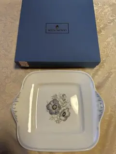 【未使用 】ウェッジウッド 四角皿 GLEN MIST ボーンチャイナのサムネイル