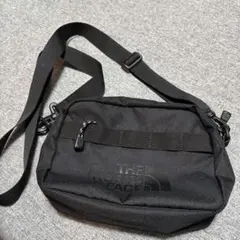 THE NORTH FACE ブラックショルダーバッグ