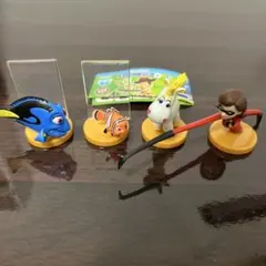 ディズニー　ピクサー　フィギュア　チョコエッグ　4個セット　ドリー　ニモ