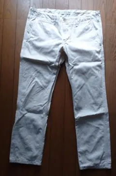 イネス・ド・ラ・フレサンジュ　チノパンツ