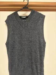 GU ノースリーブ Vネック ベスト グレー系 L