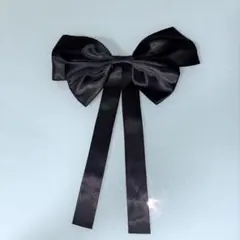 黒いサテンリボンヘアアクセサリー　バレッタ　フォーマル