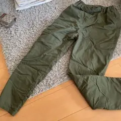 ストレートパンツ オリーブグリーン裏起毛