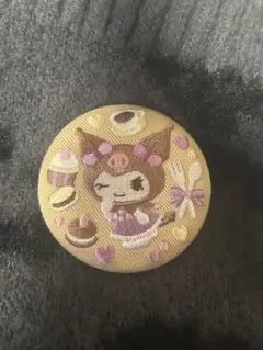 クロミ　サンリオキャラクターズ刺繍缶バッジ