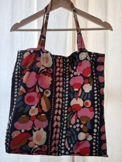 マリメッコ　トートバッグ　トゥップライネン