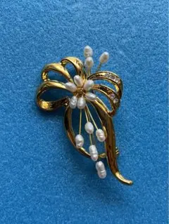 淡水パール　フラワーブローチ