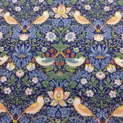 ウイリアム　モリス　V&A　 いちご泥棒　シーチング生地　 １m