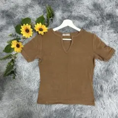 【BARNEYS NEWYORK】✨美品✨Tシャツ　半袖　ブラウン　Mサイズのサムネイル