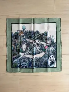 【3日間限定値下げ!】 GUCCI ヒグチユウコ コラボ ハンカチ スカーフのサムネイル