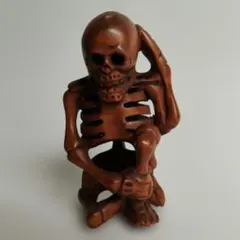 黄楊製 根付 骸骨彫刻 手彫り