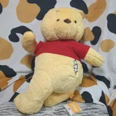 ディズニー　くまのプーさん　ふりむきおしり超超BIGぬいぐるみ