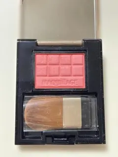 【廃盤美品】MAQuillAGE パウダーチークピンクPK211 新品ブラシ付き