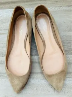 ジャンヴィットロッシ ベージュ スエード ポインテッドトゥ Vカット ブーティ ジャンヴィットロッシ ベージュ スエード ポインテッドトゥ V