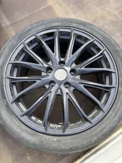 アルミホイール18インチPCD114 5穴18J×7 1/2のサムネイル
