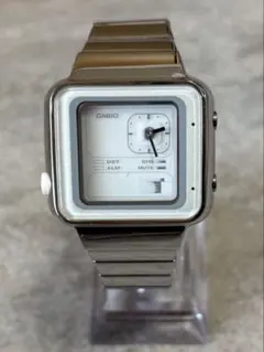 【ジャンク】CASIOカシオ デジタル FUTURIST LAQ-2000D