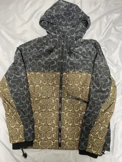 極美品◎コーチ　ナイロンジャケット　2way フーディ　シグネチャー　総柄 極美品◎コーチ ナイロンジャケット 2way フーディ シグネチャー