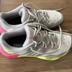 YONEX サブアクシア ウィメン バドミントンシューズ 25cm - メルカリ