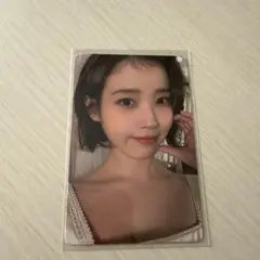 IU トレカ 2026年最新】iu トレカの人気アイテム - メルカリ