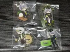 ツイステッドワンダーランド　ツイステ　アクリルスタンド　シルバー