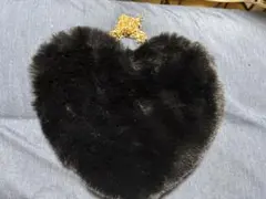 ハート型ファーショルダーバッグ