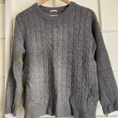 GU ケーブル編み グレー セーター 長袖