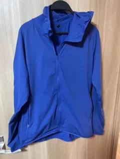 UNIQLO ドライex フルジップ　パーカ ブルー Lサイズのサムネイル