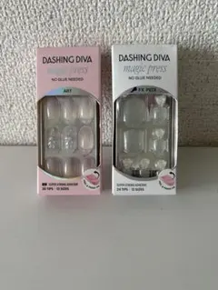 DASHING DIVA magic press ネイル　チップ　ハンド足セットのサムネイル