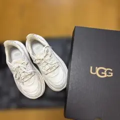 UGGスニーカーのサムネイル