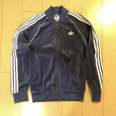 限定展開adidas SST Adicolor Velour Track Top