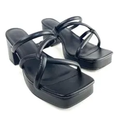 新品 スクエアトゥ ツイストストラップ サンダル ブラック 25.0cm 靴 黒