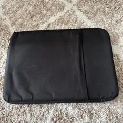 黒いノートPCケース ナイロン製 クッションファスナー付き