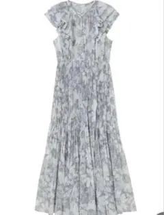 yume 様 ココディール　線画フラワーフリルプリーツワンピース