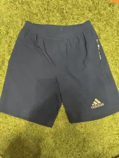 adidas ネイビー ショートパンツ ジュニア150サイズ