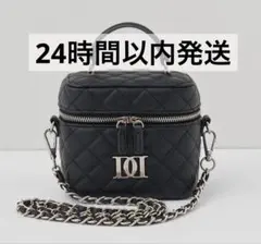 【新品未開封】darichキルティングスクエアミニバッグ ブラック×シルバー