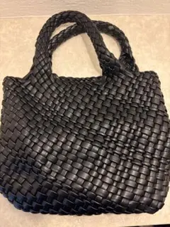 メッシュ 編み込み トートバッグ ブラック レザー調 ハンドバッグ