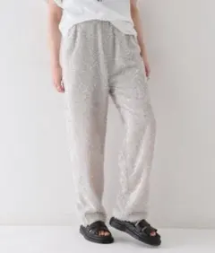 Item thumbnail for item e6550add-dc6e-41a4-a688-f7a60e32446c