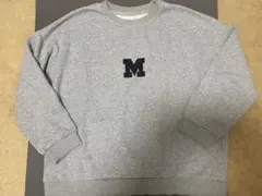グレー 長袖 ロゴスウェット