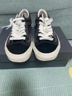 VANS スニーカー ローカット ブラック ブラウンのサムネイル