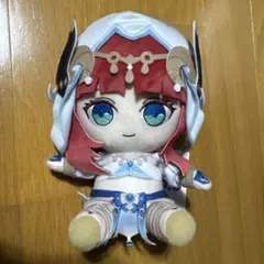 原神　ニィロウ　おすわりぬいぐるみ